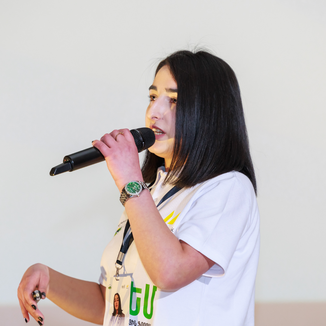 Սյուզաննա Մանուկյան